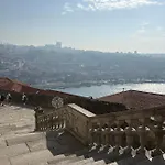 By River * Porto