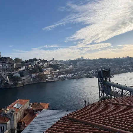 Apartmán By River *