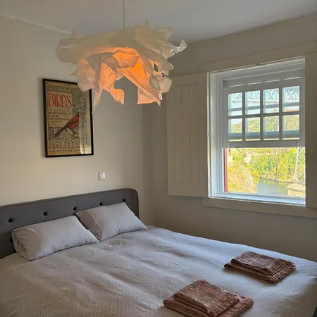 By River Apartment Porto
