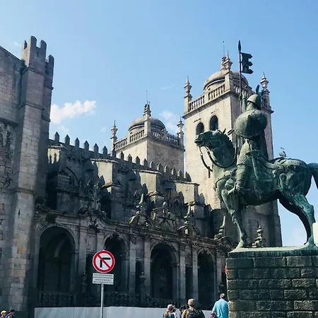 Apartment By River Porto