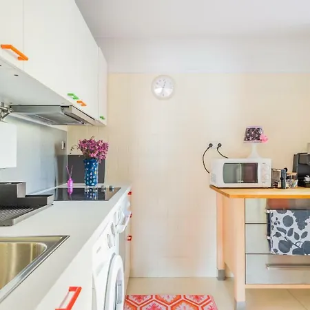 Apartment By River Porto