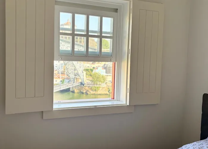 Apartment By River Porto