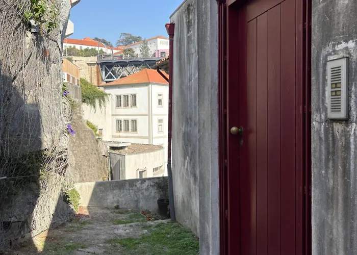 Apartment By River Porto